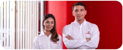 trabaja con nosotros